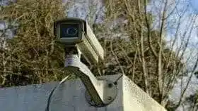 Videoueberwachungsanlagen dienen der Sicherheit und Überwachung in Gebäuden.